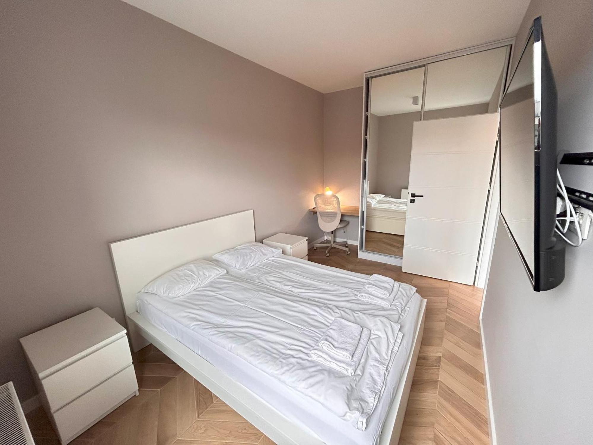 Apartmentprestige Central Station Красков Екстериор снимка